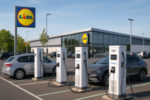 Lidl in Bremerhaven: Parkplatz-Ladesäulen werden auf 150 kW aufgerüstet
